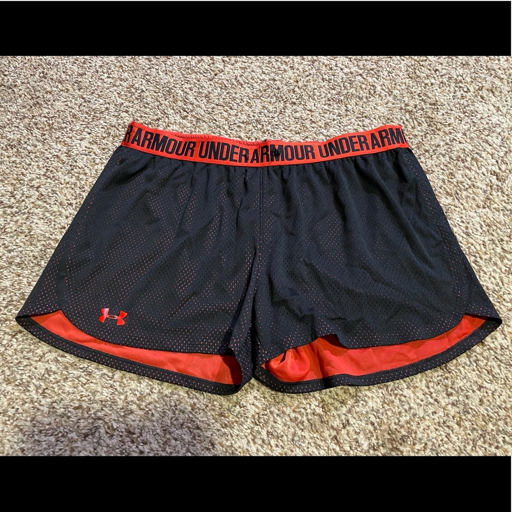 Athletic shorts